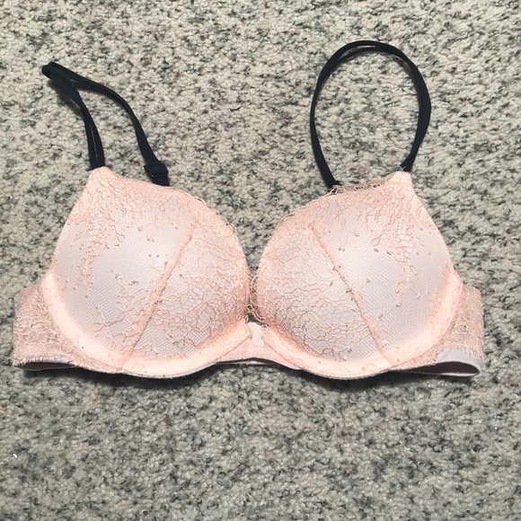 VS Bra